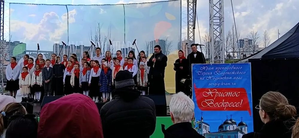 share-photo-13734626077