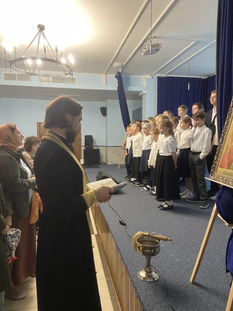 share-photo-44090159871