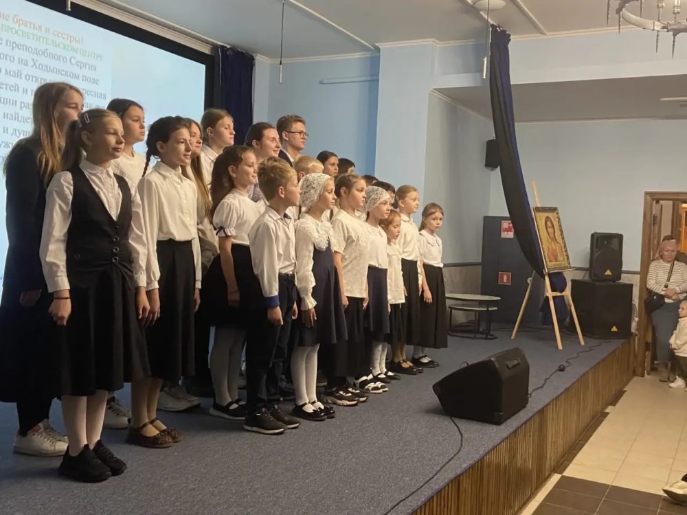 share-photo-44090161663